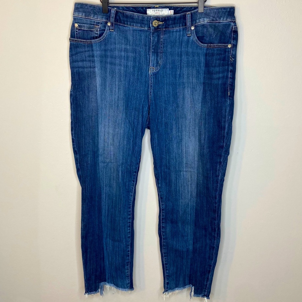 Torrid Girlfriend Jeans Two Tone Step Hem Cropped